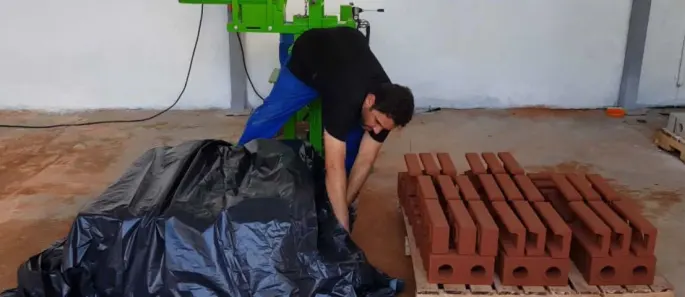 tijolo-ecologico-cura